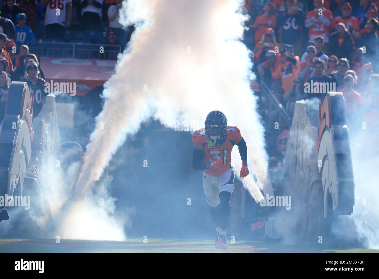 Denver Broncos safety Justin Simmons (31) takes the field before an NFL ...