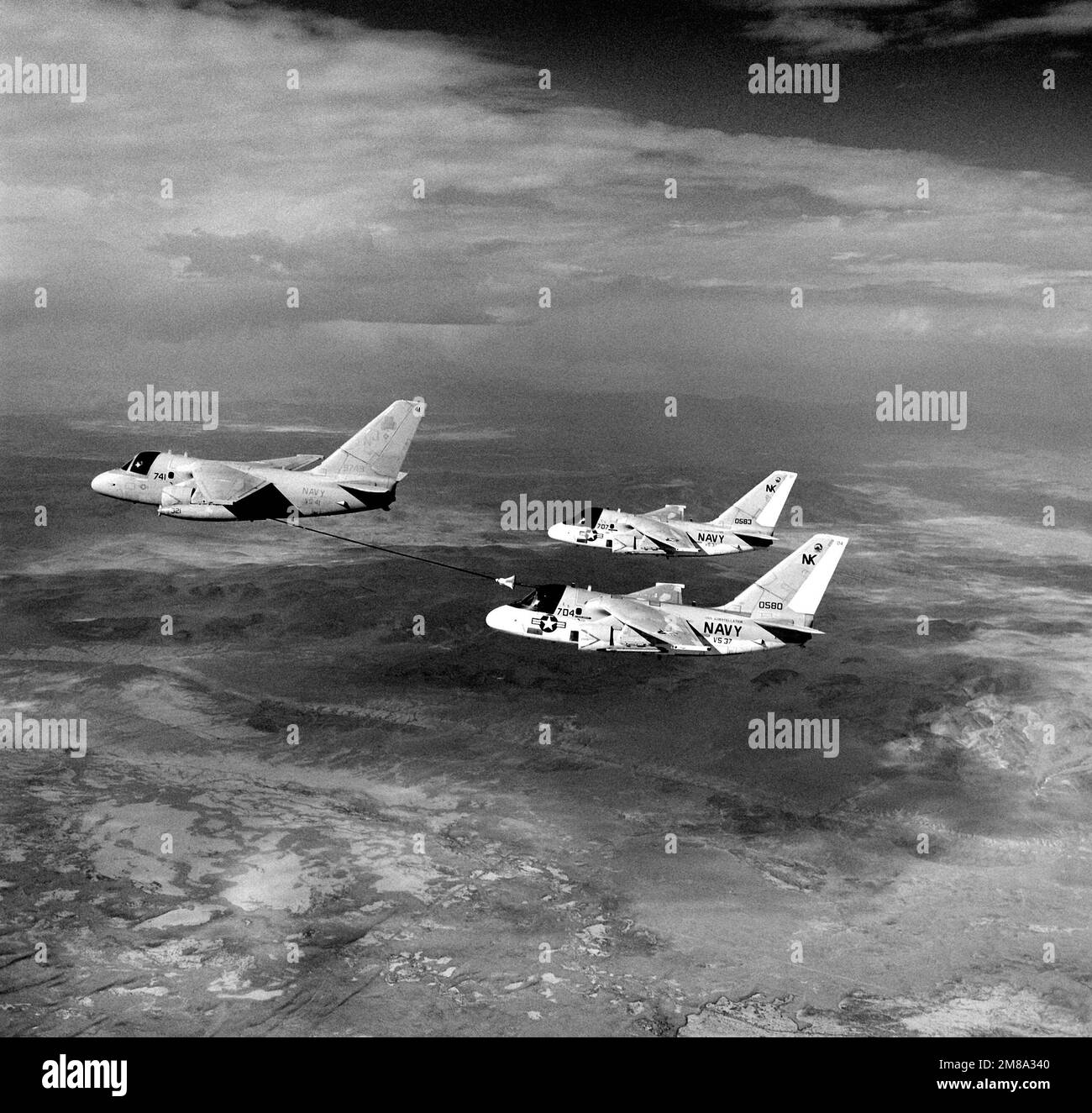 Aircraft viking Black and White Stock Photos & Images - Page 2 - Alamy