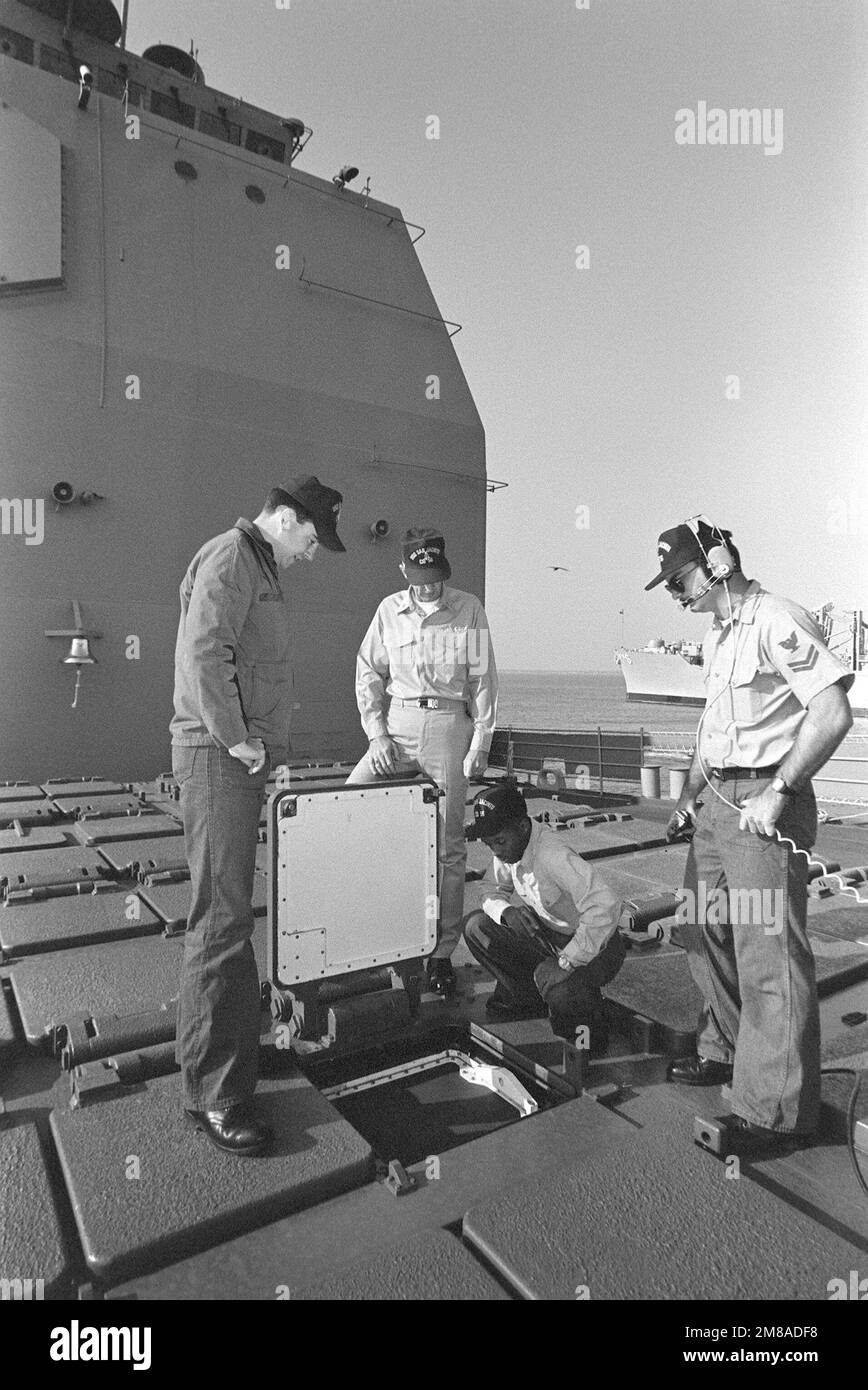 Uss san jacinto cg 56 Black and White Stock Photos & Images