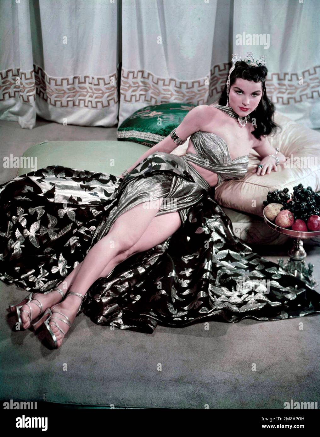 DEBRA PAGET in PRINCESS OF THE NILE (1954), directed by HARMON JONES. Credit: 20TH CENTURY FOX / Album Stock Photo