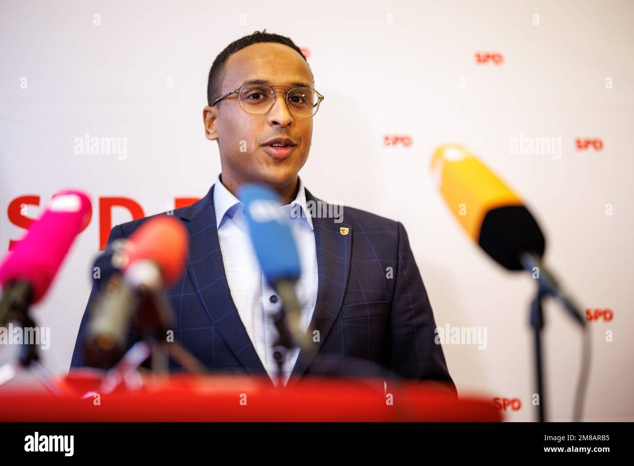 Nasser ahmed hi-res stock photography and images - Alamy