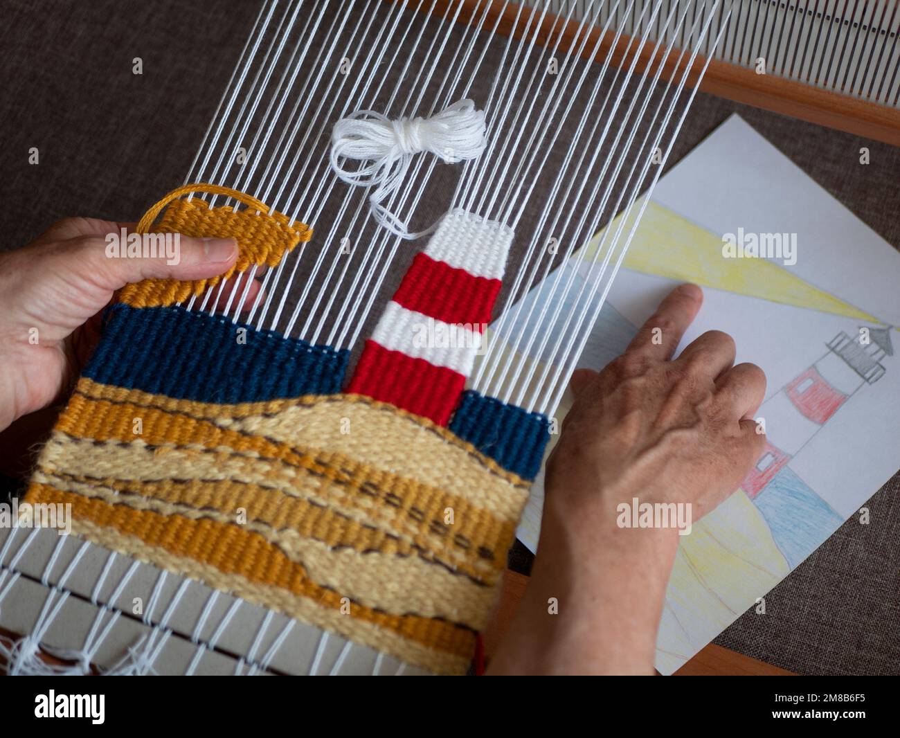 Weaving pattern hi-res stock photography and images - Alamy