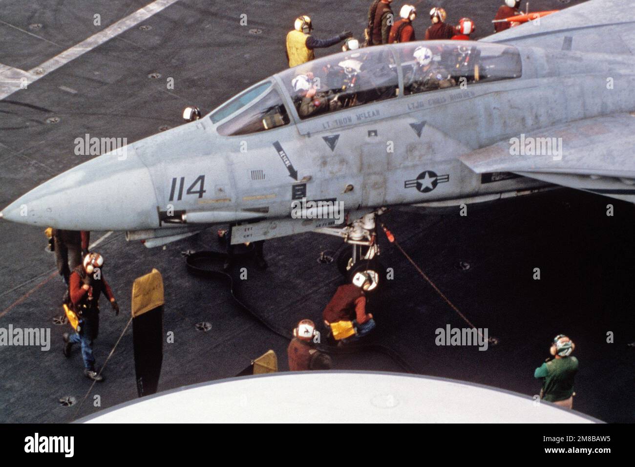 DN-ST-89-06370. Base: USS Dwight D Eisenhower (CVN 69) Country ...