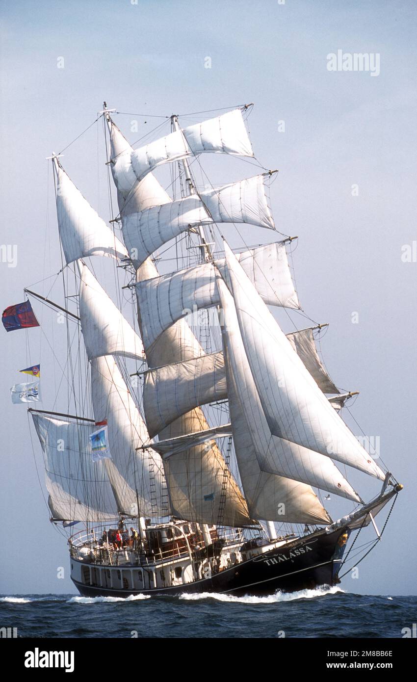 Dutch barquentine Thalassa, Torbay race start, 2005 Stock Photo