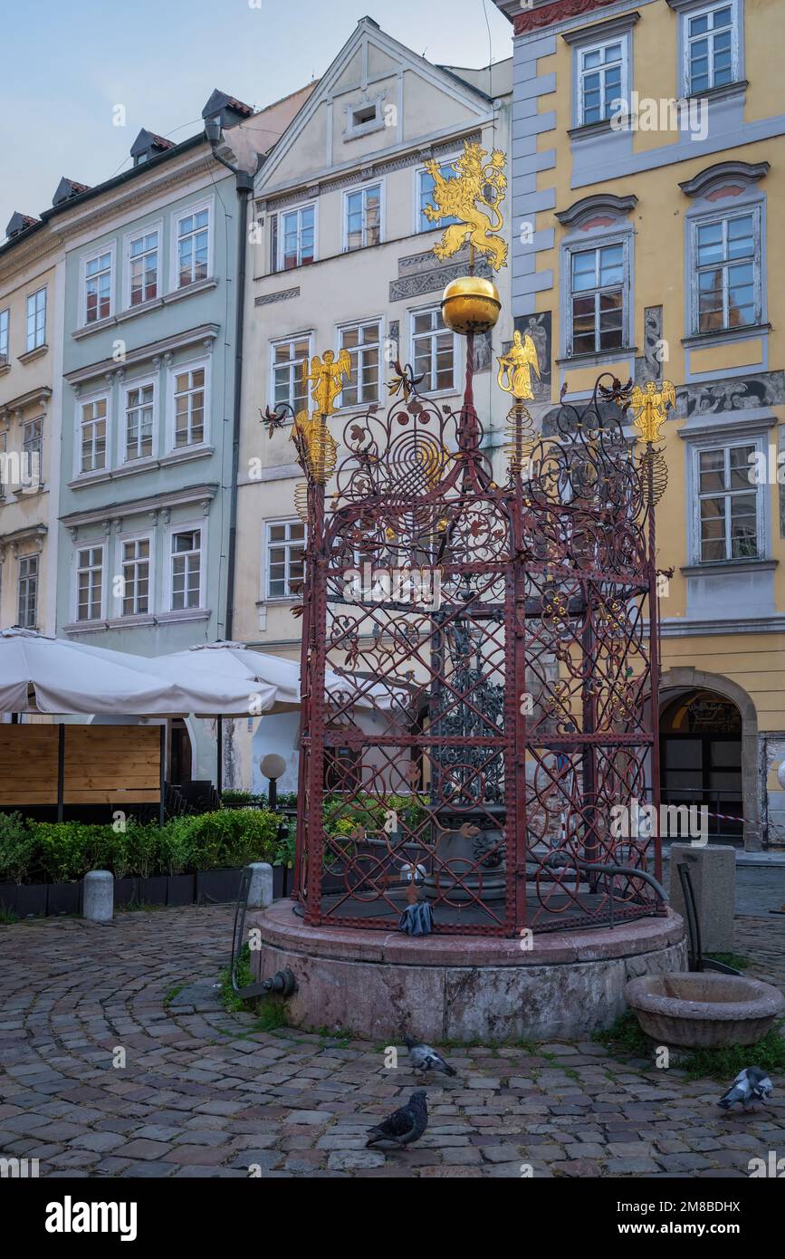 Medieval Well and Fountain at Male Namesti Square - Prague, Czech Republic Stock Photo