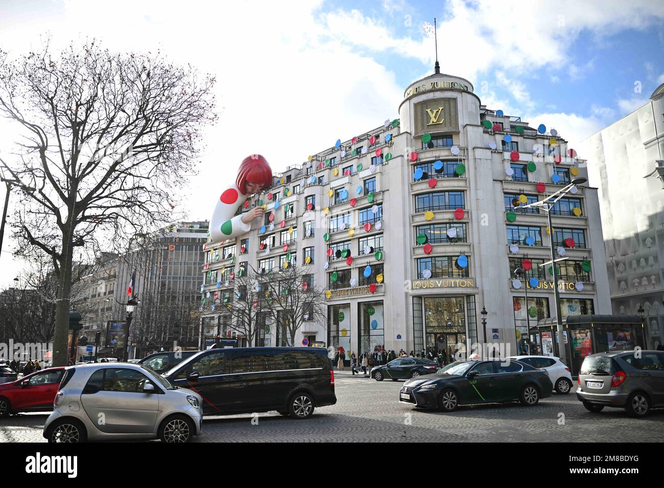 1.325 foto e immagini di Louis Vuitton Champs Elysées - Getty Images