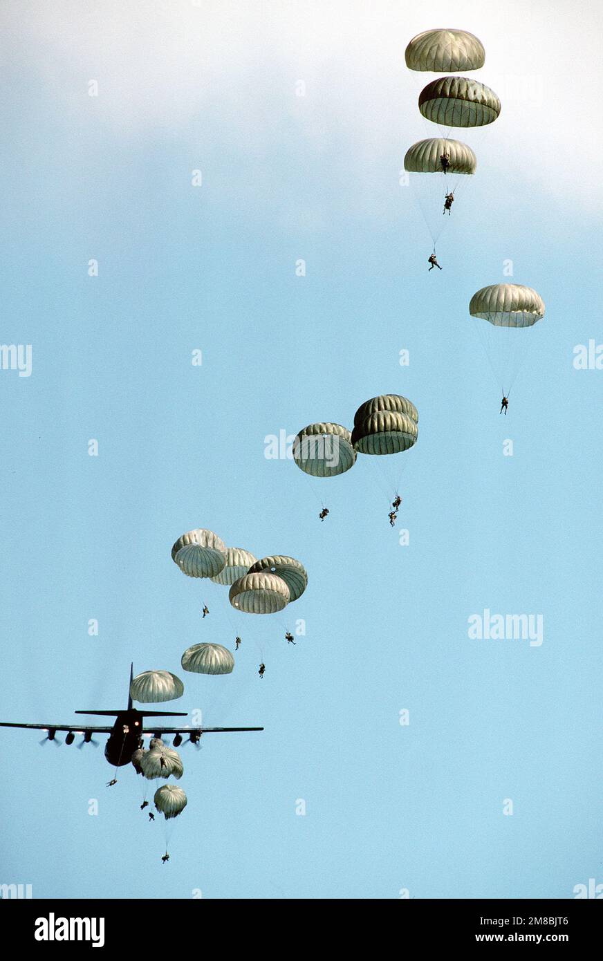 325th airborne infantry regiment hi-res stock photography 325th airborne infantry regiment hi-res stock photography