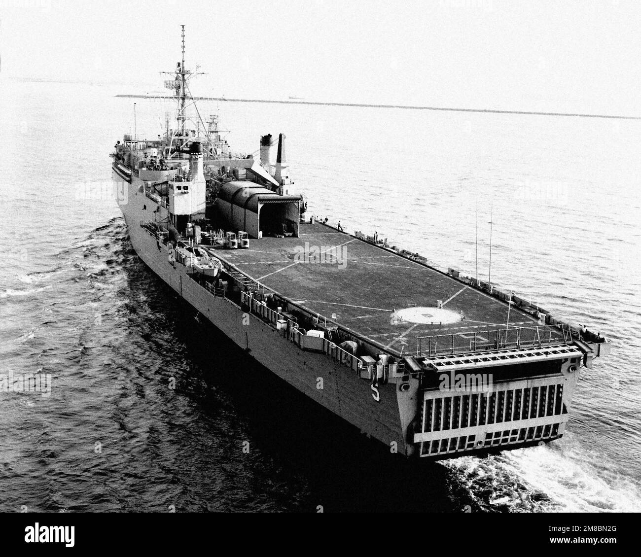 A port quarter view of the amphibious transport dock USS OGDEN (LPD 5