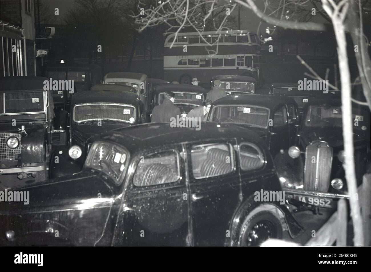 1959, historical, cars of the era for sale at a motor auction, Hargood