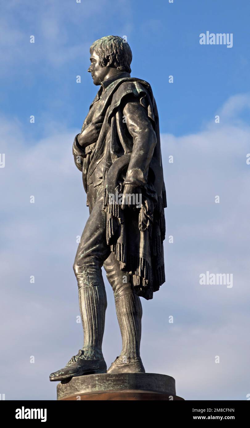 Robert (Rabbie) Burns statue, was erected by the Leith Burns Club in 1898, Leith, Edinburgh, Scotland. Stock Photo