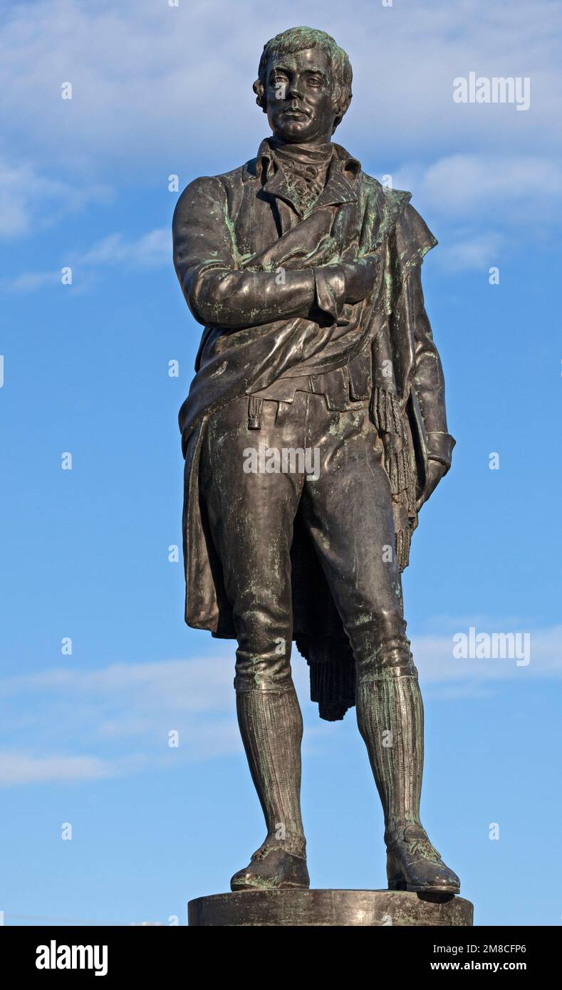 Robert (Rabbie) Burns statue, was erected by the Leith Burns Club in