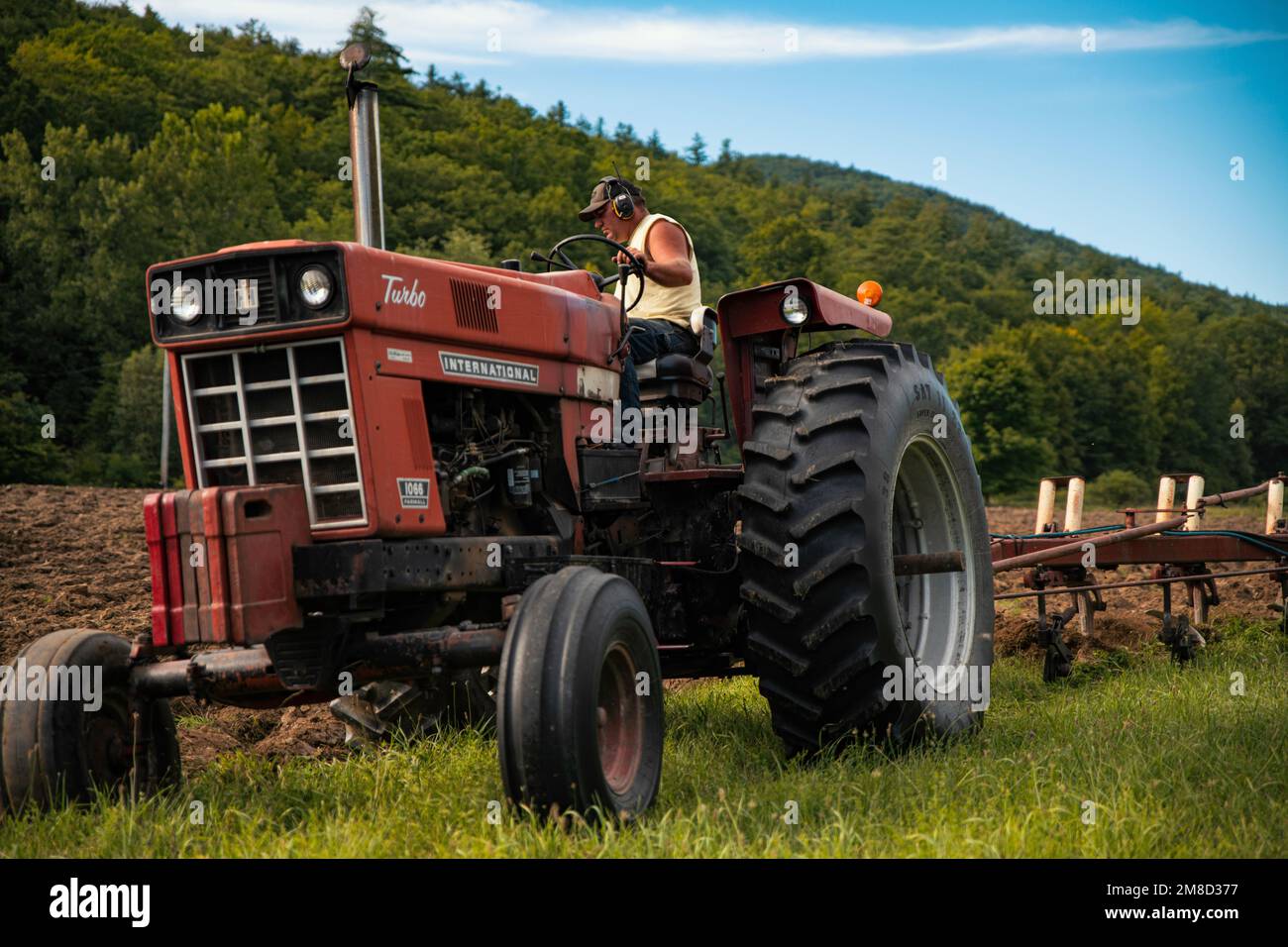 farming life, tractor, red tractor Stock Photo