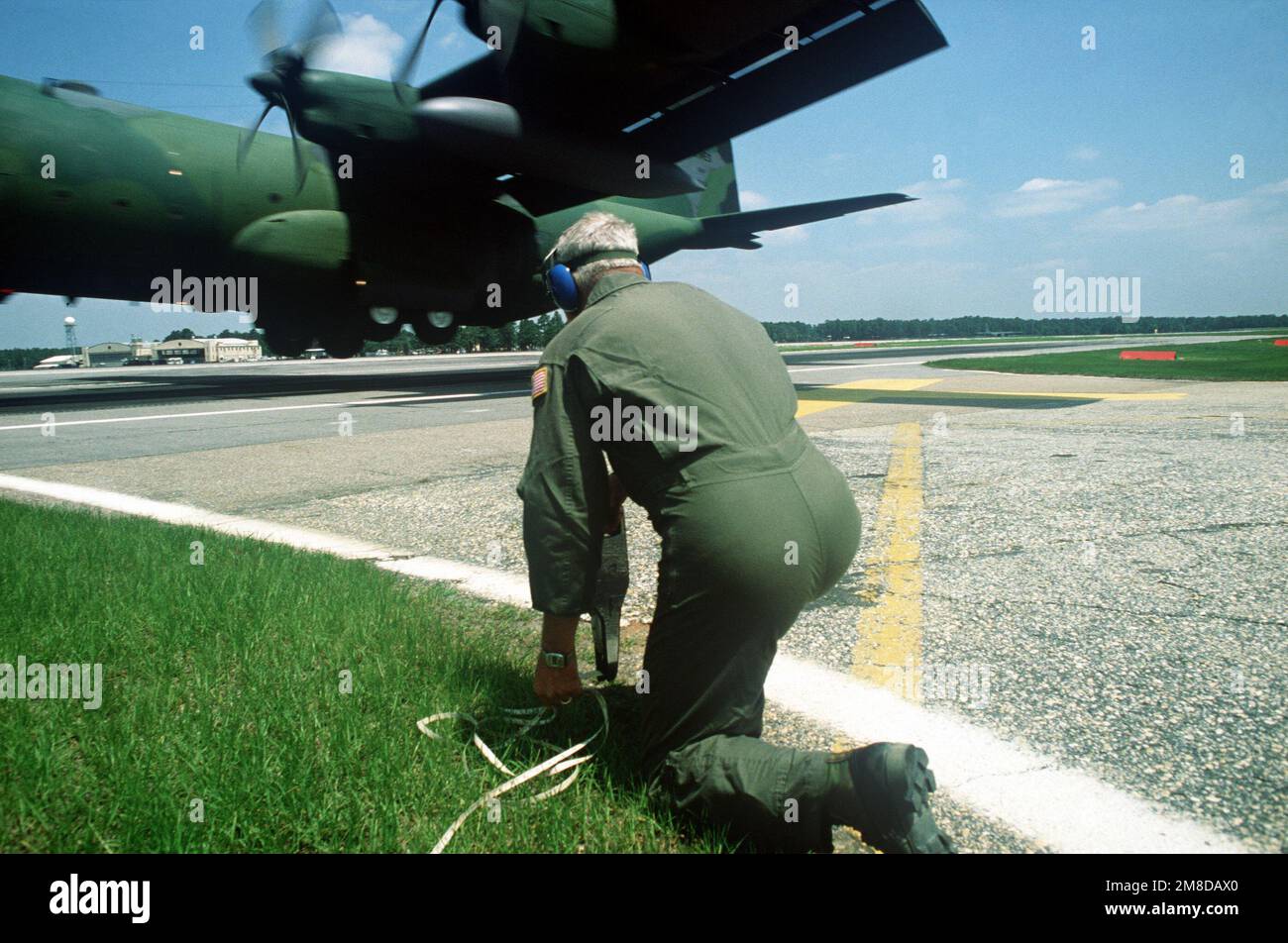 Air c 90 flight hi-res stock photography and images - Alamy