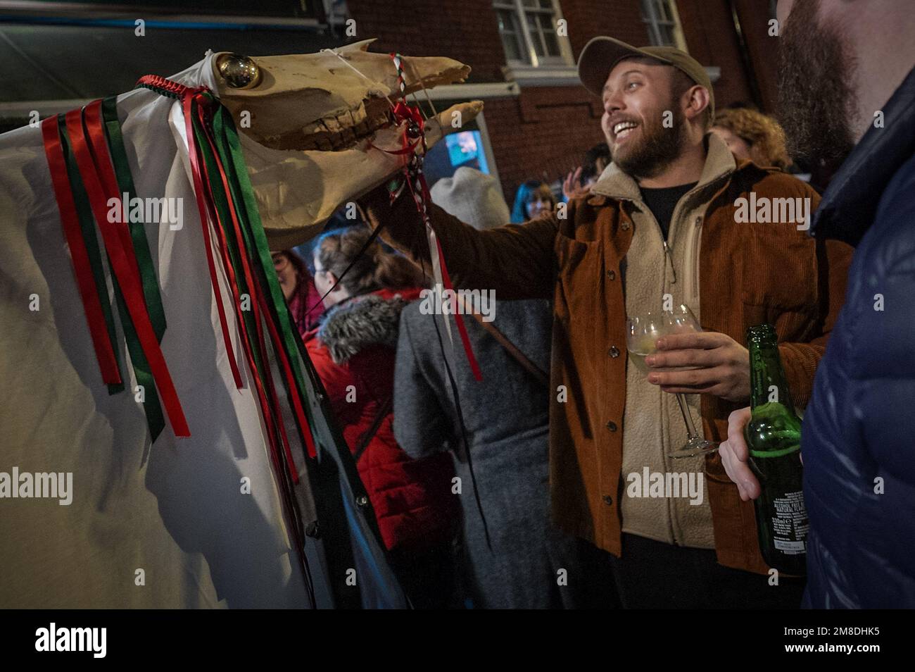 New year uk sing hires stock photography and images Alamy