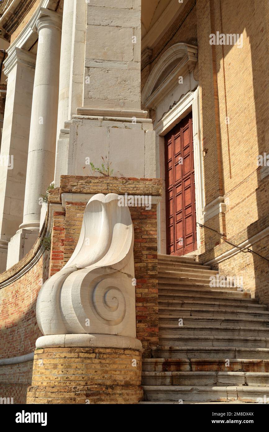 Chiesa del Santissimo Nome di Gesù, Ancona, Italy. Column pillar architecture. Stock Photo