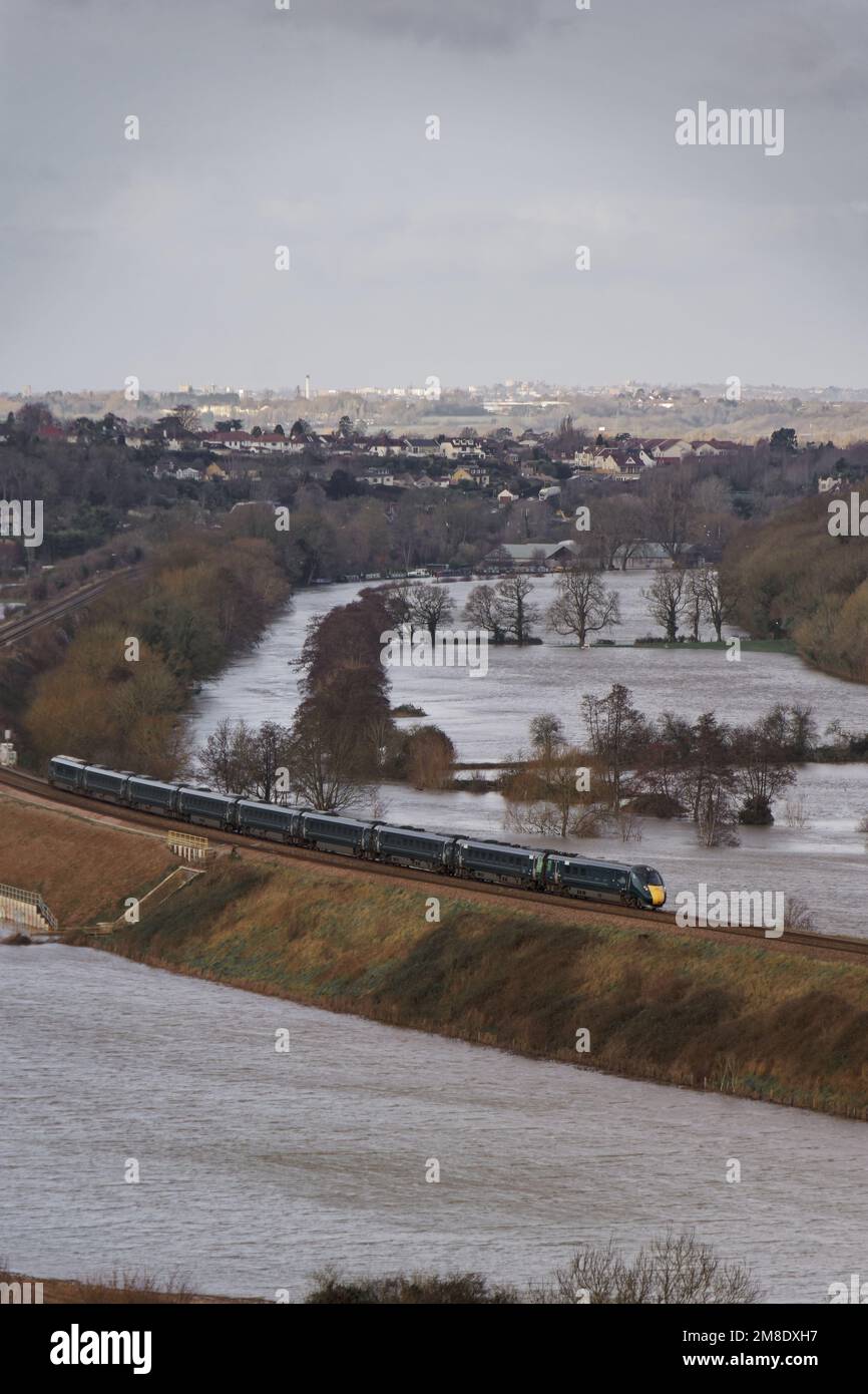 railway line above the flooded fields of Newton Meadows between Bath and Saltford Stock Photo