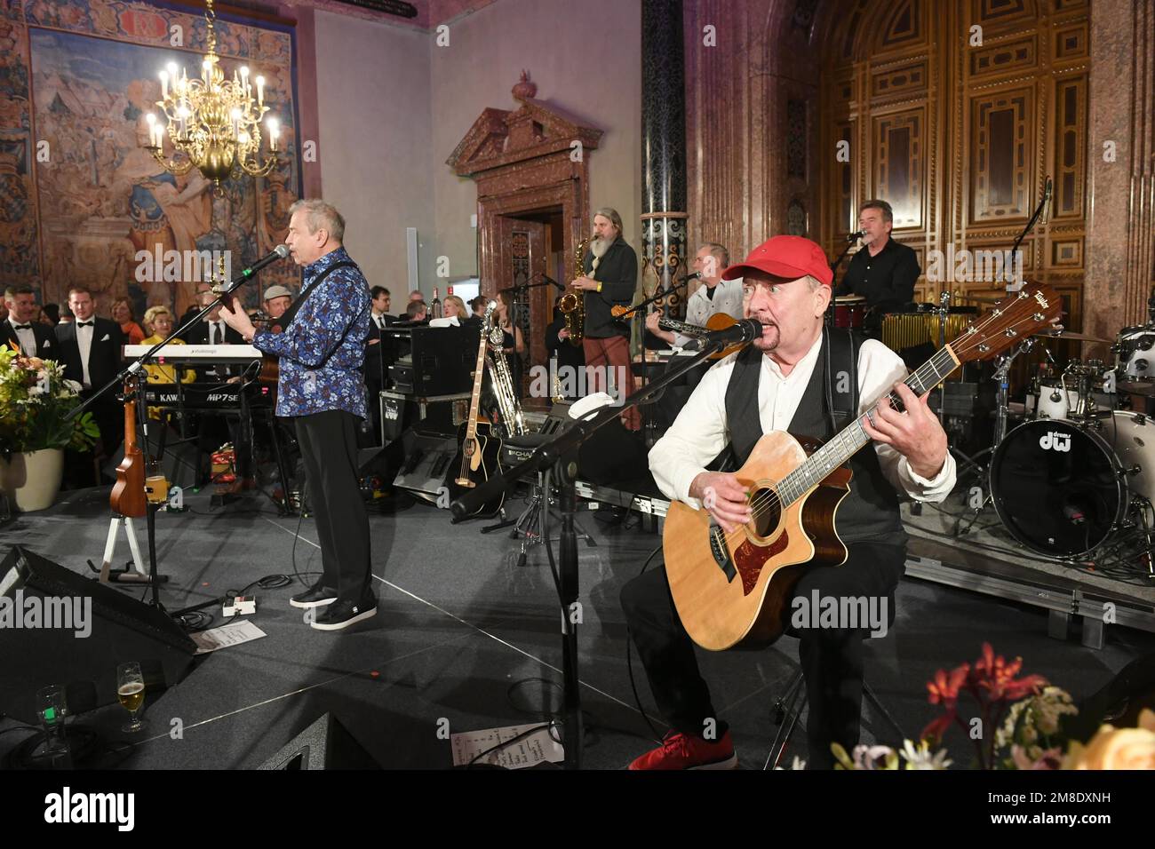 Munich, Germany. 13th Jan, 2023. The Spider Murphy Gang, Günther Sigl (l) and Barny Murphy perform at the New Year's reception of the Bavarian Minister President in the Munich Residence. Credit: Felix Hörhager/dpa/Alamy Live News Stock Photo