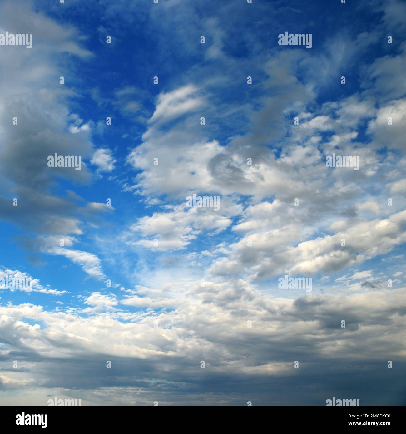 Beauty sky clouds hi-res stock photography and images - Alamy