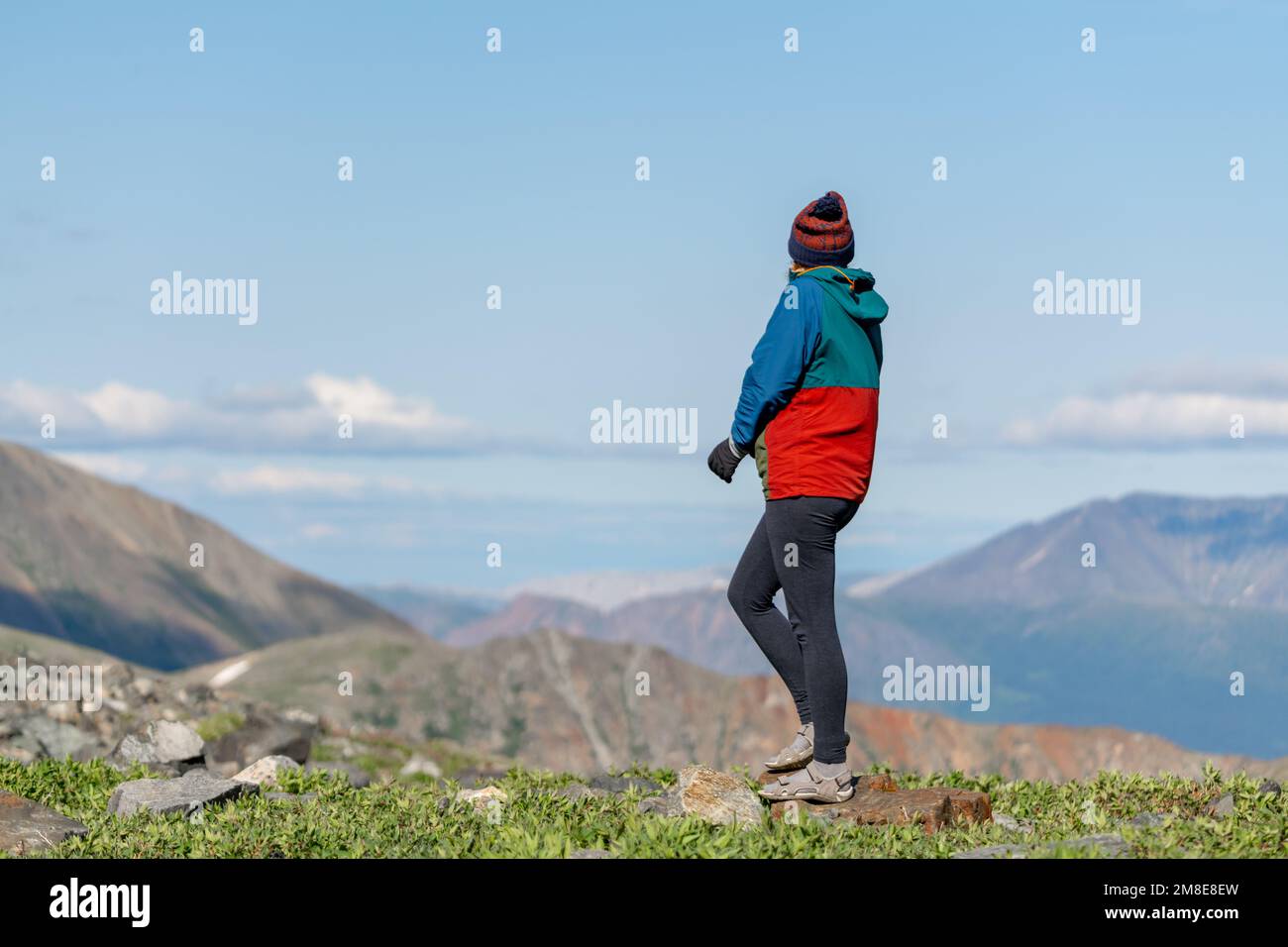 Ropa de trekking fotografías e imágenes de alta resolución - Alamy