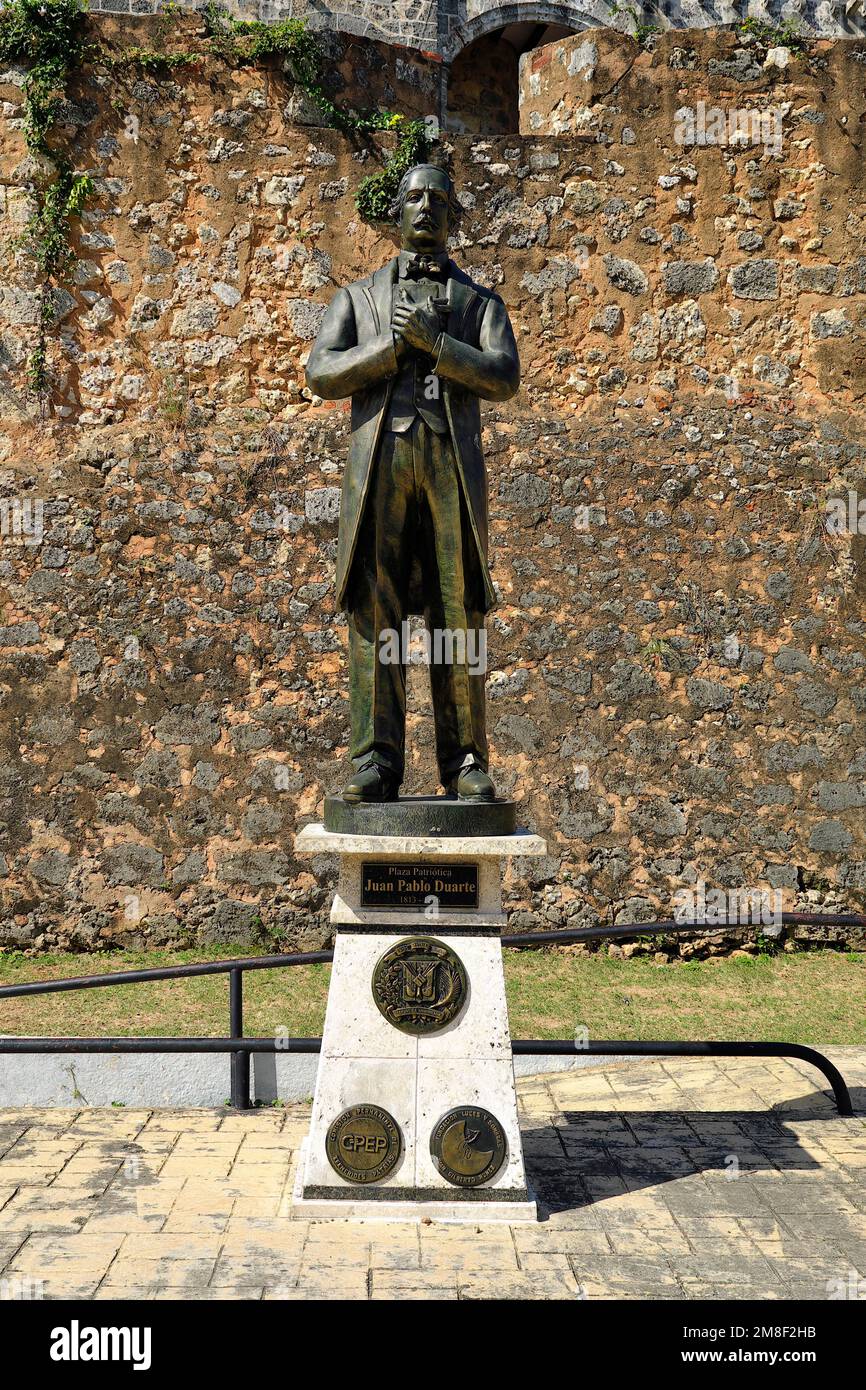 Statue Juan Pablo Duarte, Plaza Patriotica, Santo Domingo, Dominican Republic, Caribbean, Central America Stock Photo