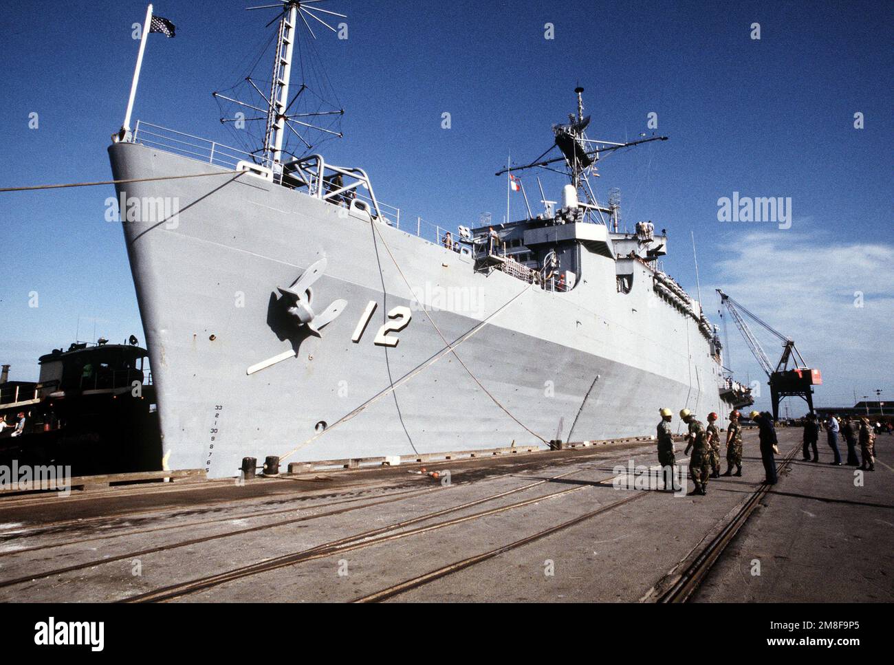 The amphibious transport dock USS SHREVEPORT (LPD 12) ties up at the