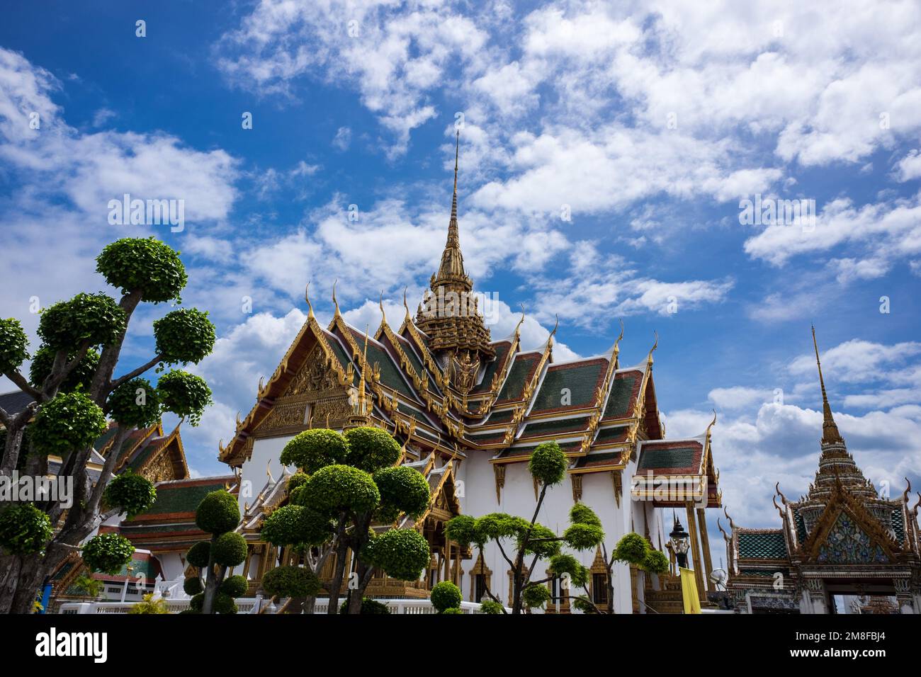 The grand palace in Thailand Stock Photo - Alamy
