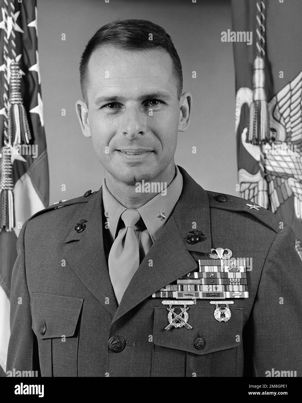 Official portrait of Vice Chairman of the Joint Chiefs of STAFF, Brigadier General Peter Pace, USMC (uncovered). Base: Marine Corps Base, Quantico State: Virginia (VA) Country: United States Of America (USA) Stock Photo