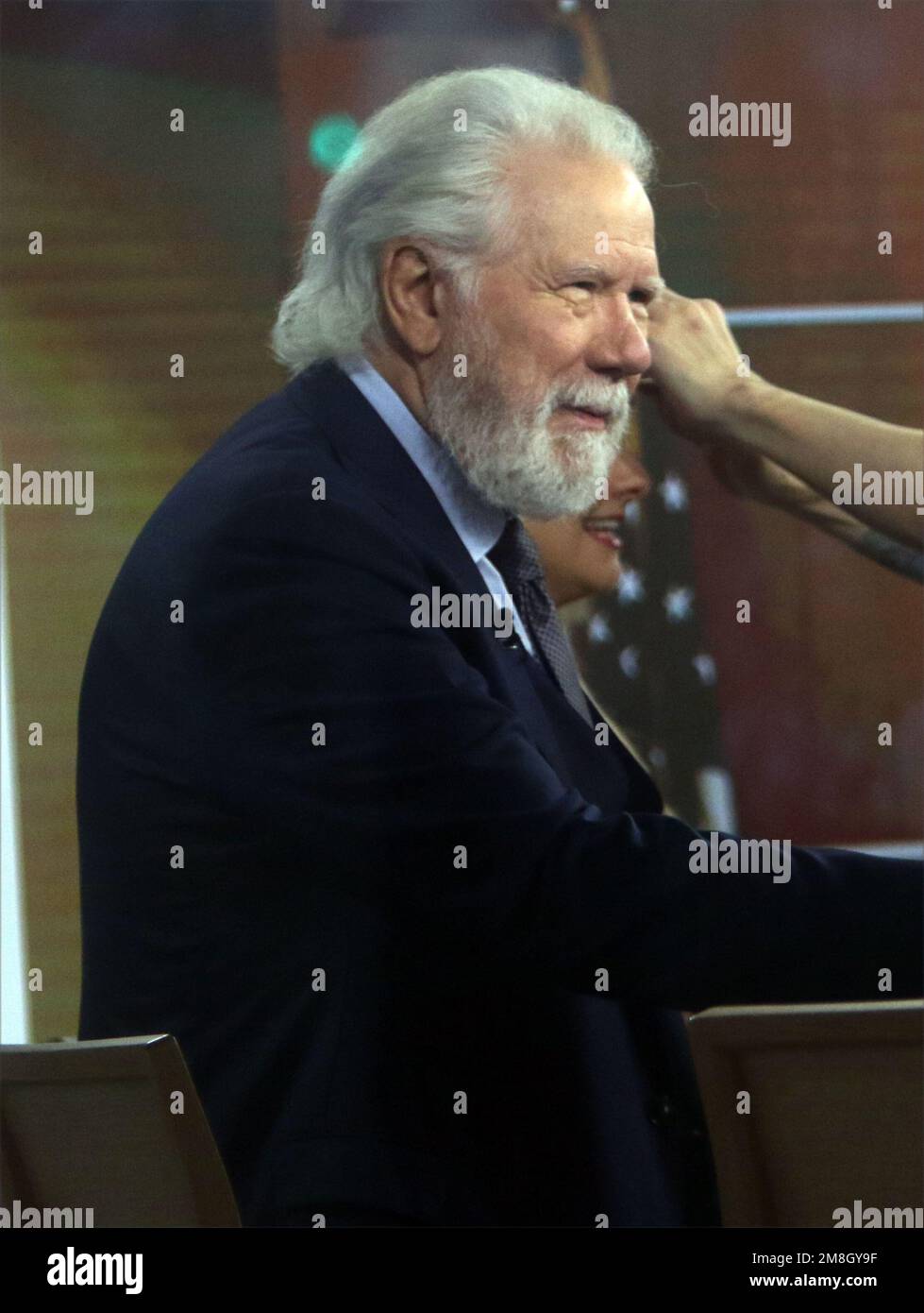 John Larroquette Melissa Rauch on Today Show to talk about new series