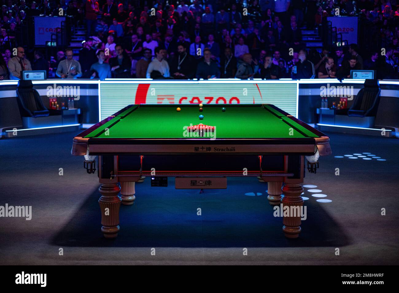 Masters snooker table 2023 hi-res stock photography and images