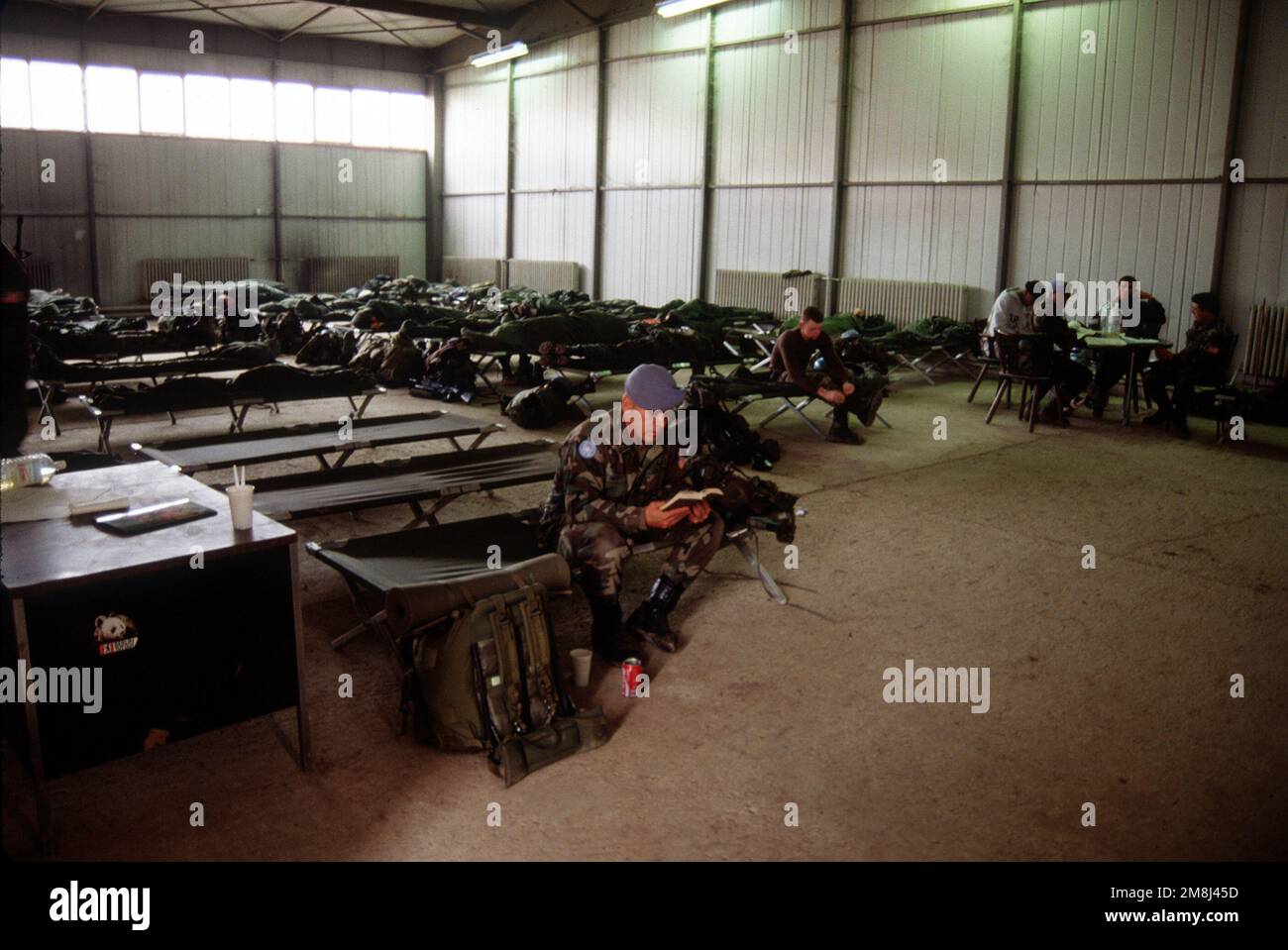 The area where the 6/502 Berlin Brigade Security Guards relax while waiting for their next 2 hour shift at Camp Able Sentry in, Macedonia during Operation Able Sentry. Subject Operation/Series: ABLE SENTRY Base: Skopje Country: Macedonia (MKD) Stock Photo