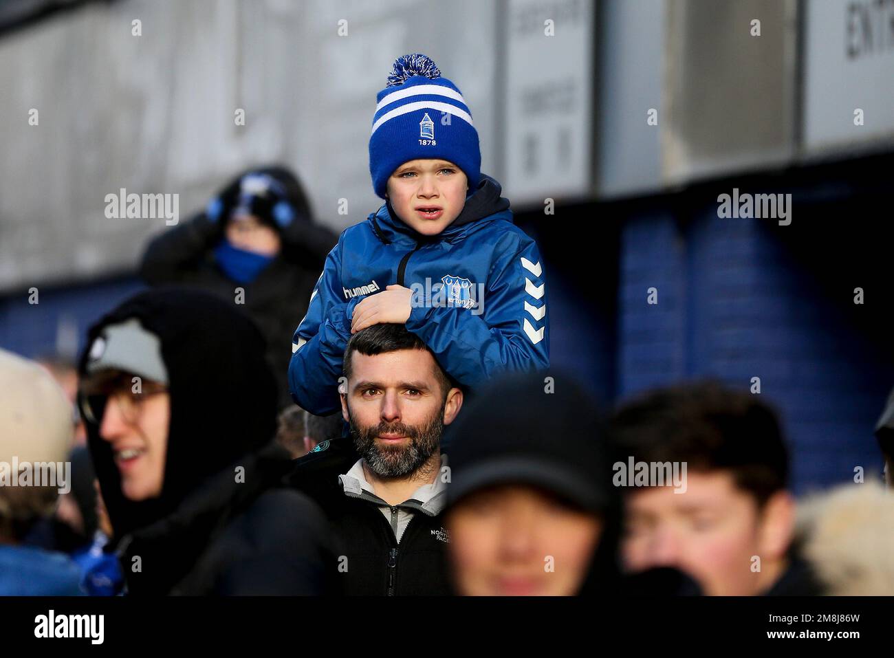 Everton, UK. 14th Jan, 2023. Everton fans wait for the team outside the stadium. Premier League match, Everton v Southampton at Goodison Park in Liverpool on Saturday 14th January 2023. this image may only be used for Editorial purposes. Editorial use only, license required for commercial use. No use in betting, games or a single club/league/player publications. pic by Chris Stading/Andrew Orchard sports photography/Alamy Live news Credit: Andrew Orchard sports photography/Alamy Live News Stock Photo