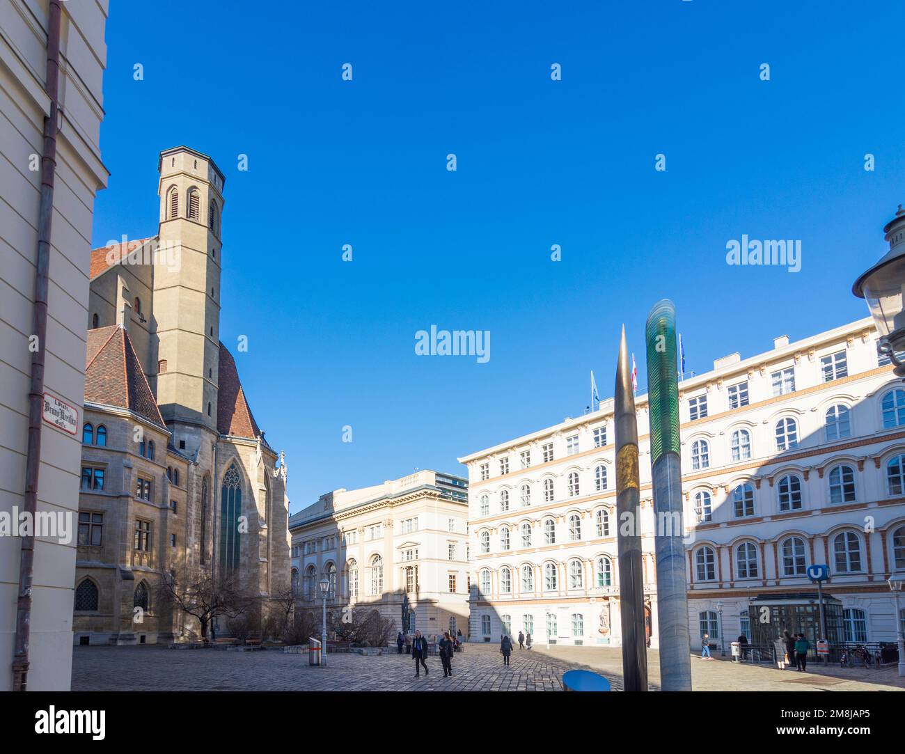 Wien, Vienna: Minoritenkirche (Friars Minor Conventual Church), Ministry of Foreign Affairs (Bundesministerium für europäische und internationale Ange Stock Photo