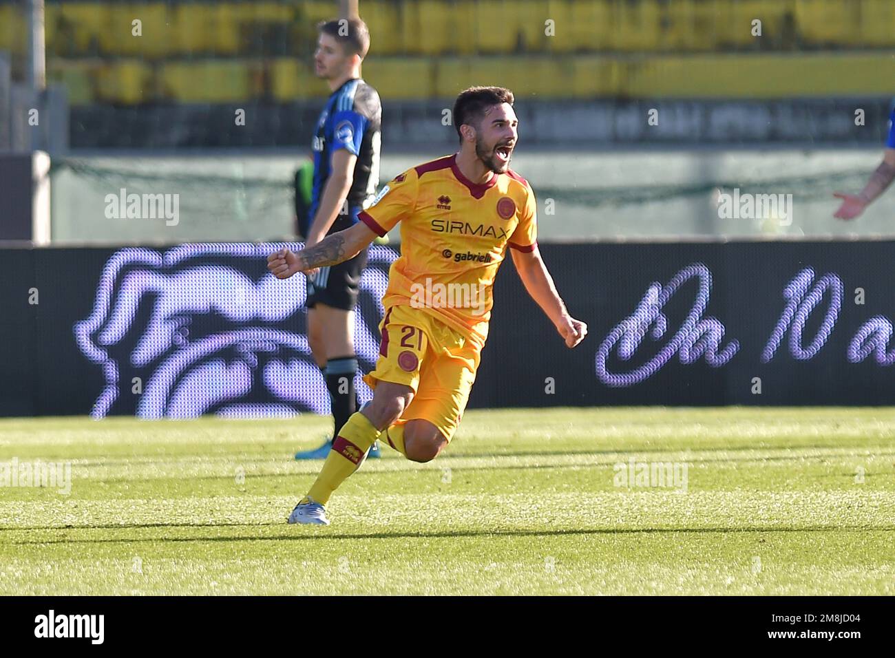 Arena Garibaldi, Pisa, Italy, January 14, 2023, Referee Mr. MAtteo  Gualtieri from Asti during AC Pisa vs AS Cittadella - Italian soccer Serie B  match Credit: Live Media Publishing Group/Alamy Live News