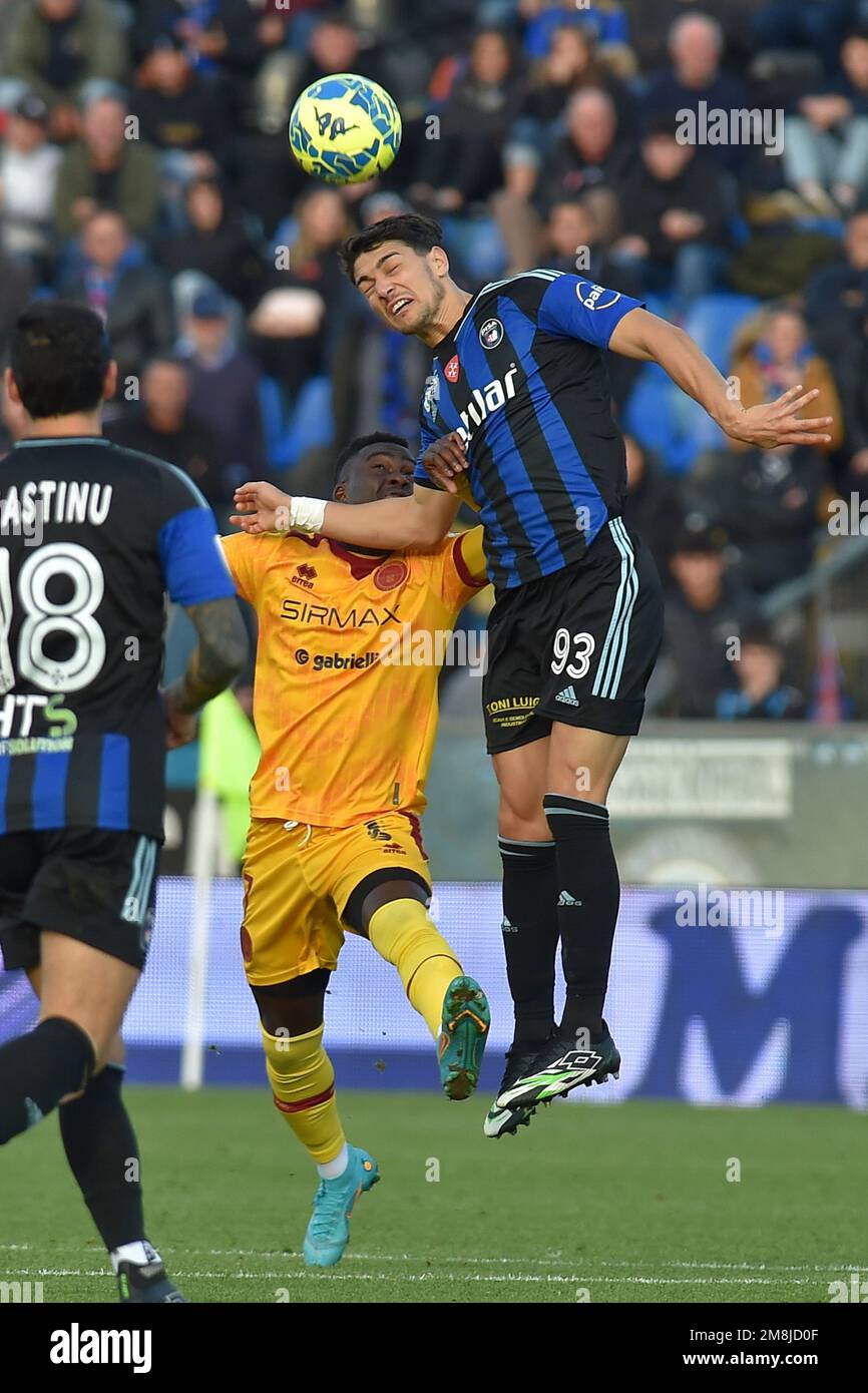 Arena Garibaldi, Pisa, Italy, January 14, 2023, Referee Mr. MAtteo  Gualtieri from Asti during AC Pisa vs AS Cittadella - Italian soccer Serie B  match Credit: Live Media Publishing Group/Alamy Live News