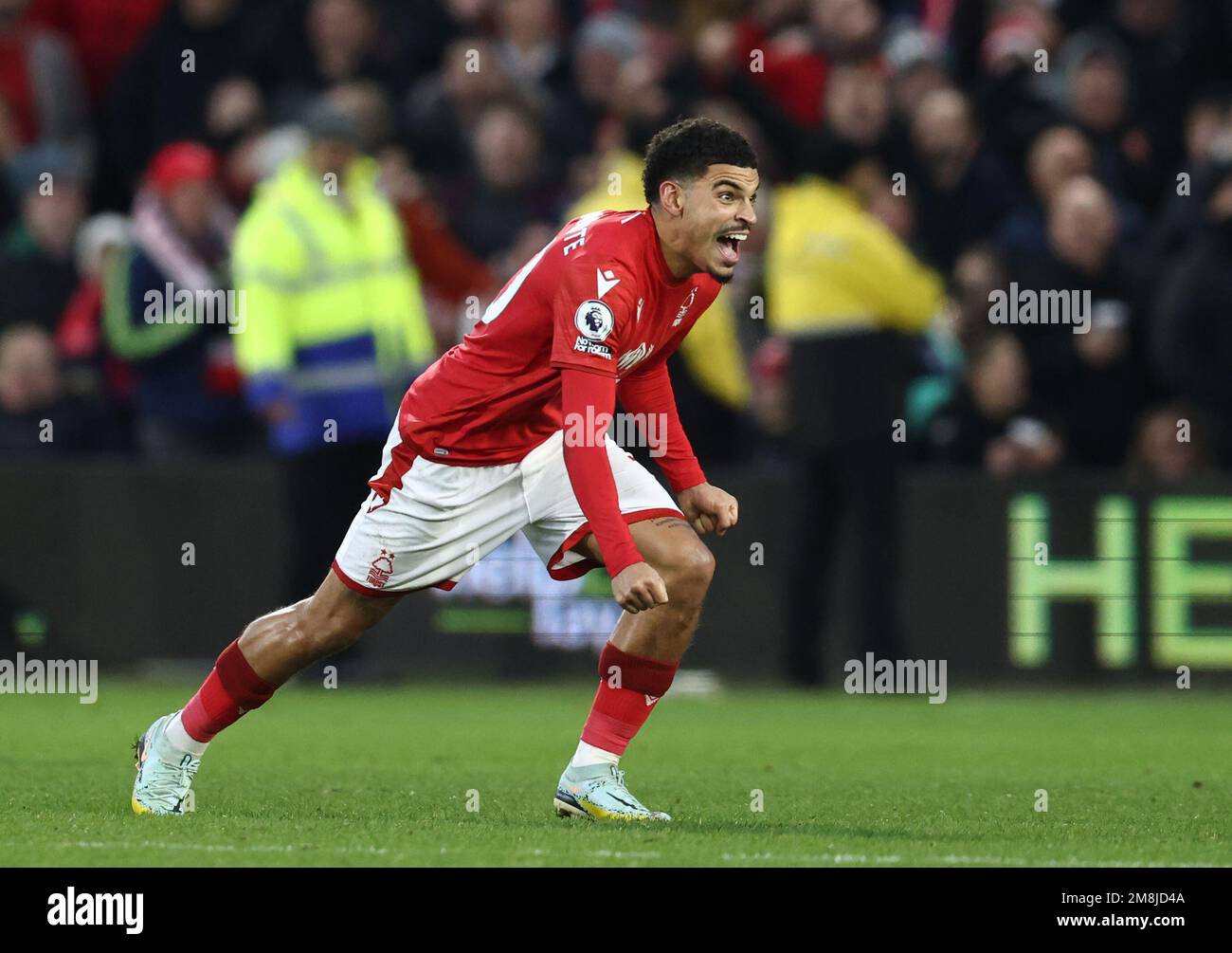 gibbs-white-forest-goal-hi-res-stock-photography-and-images-alamy