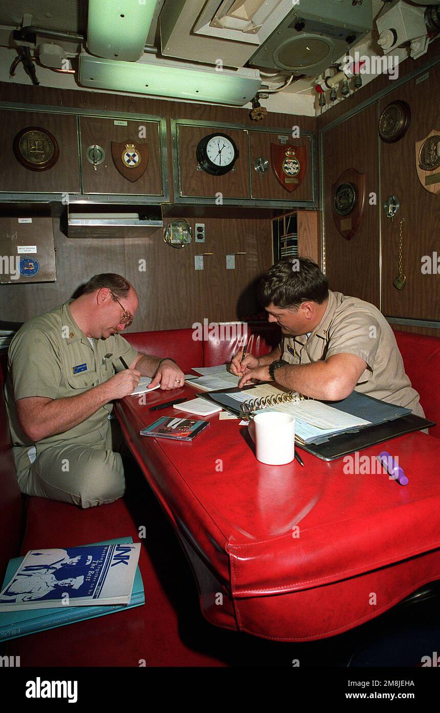 Chief machinist mate hi-res stock photography and images - Alamy