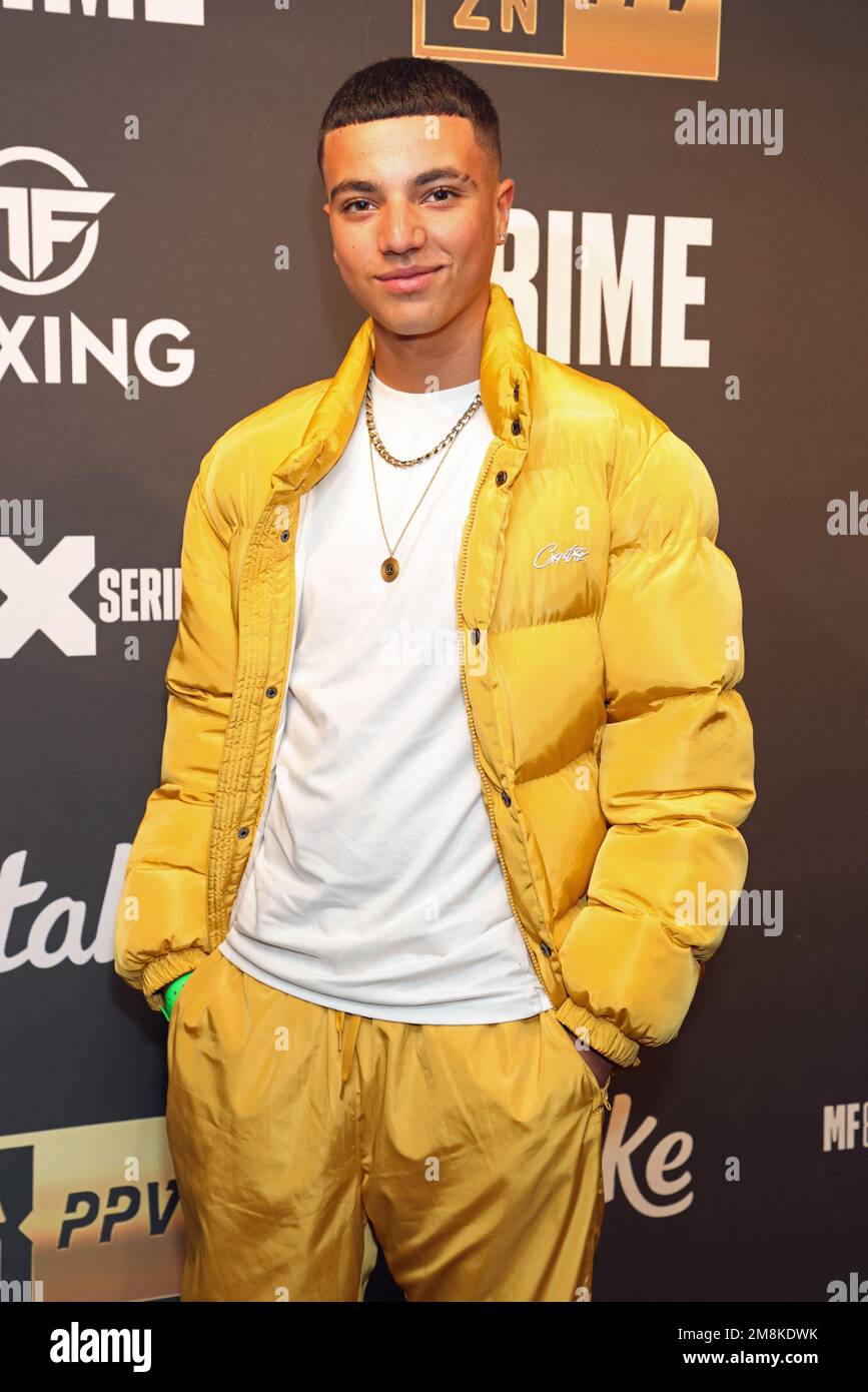 Junior Andre arrives for the KSI v FaZe Temperrr fight at OVO Arena