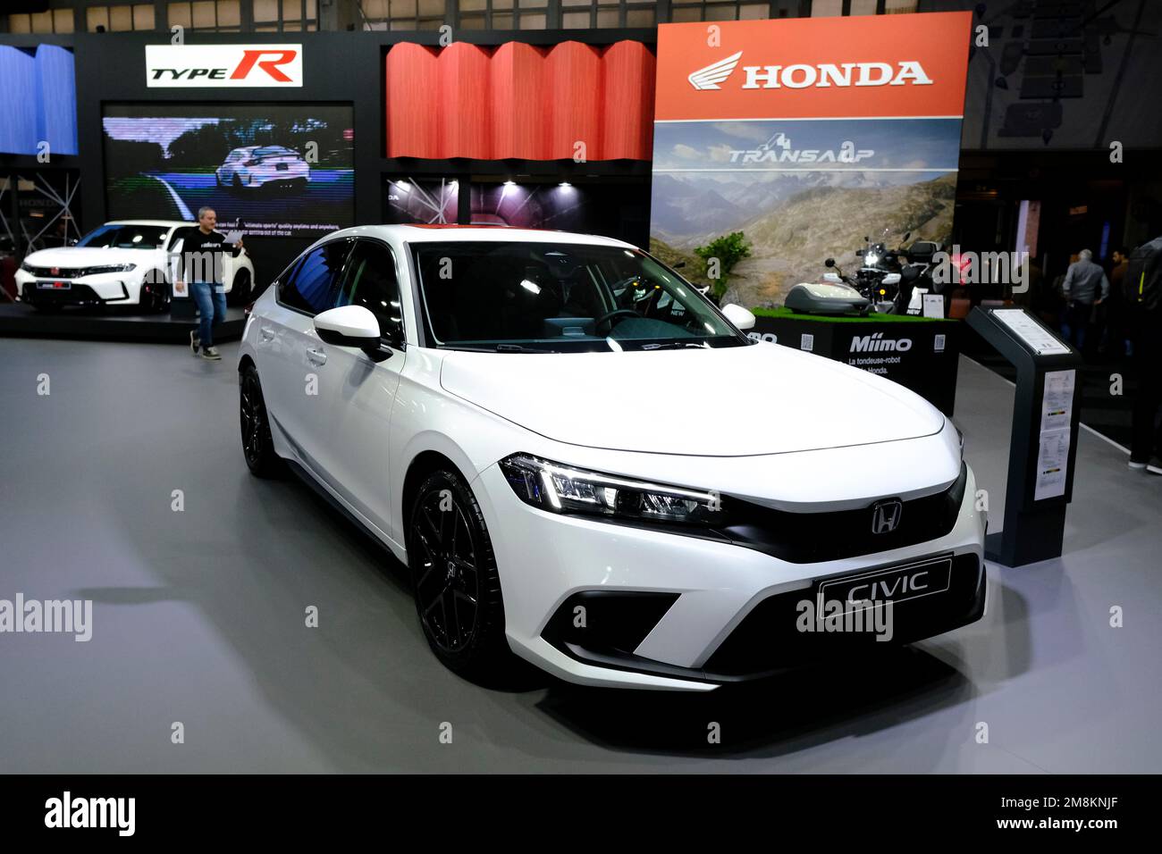 Honda civic hybrid car hi-res stock photography and images - Page 2 - Alamy