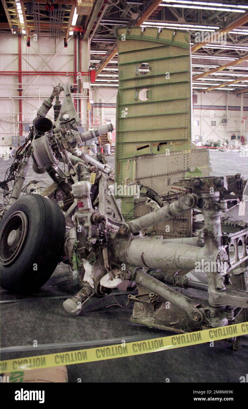 Video Wreckage from TWA Flight 800 explosion to be destroyed - ABC News