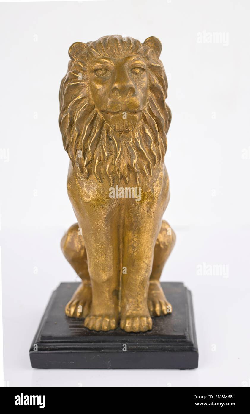 Ancient lion statue from Egypt Stock Photo Alamy