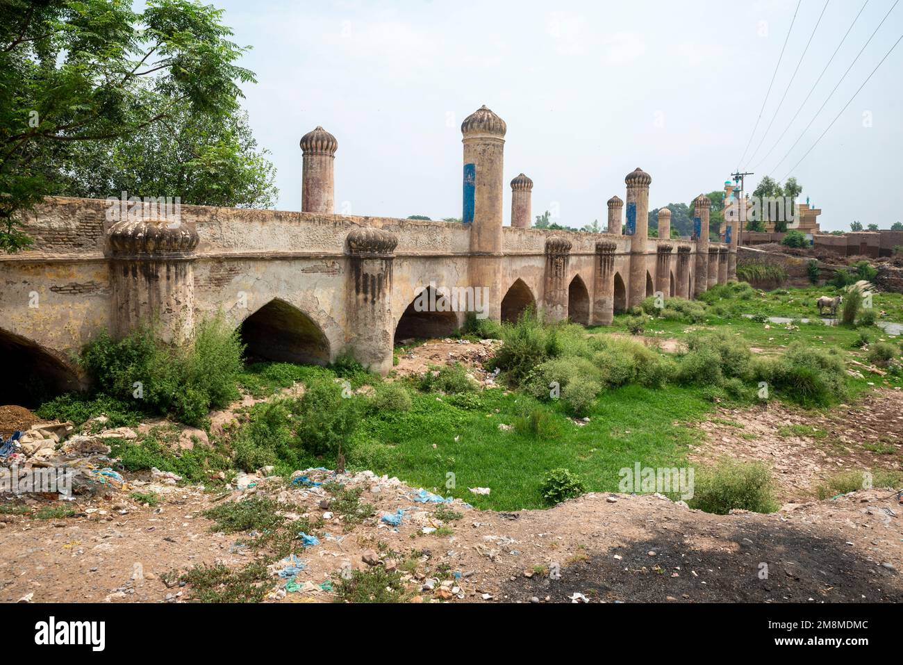 Ancient mughal bridge on the Grand Trunk Road, Peshawar, Pakistan Stock