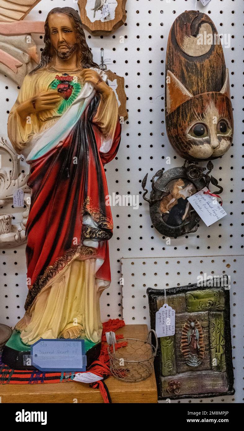 merchandise, collectibles, nostalgia, antiques for sale at "Antiques
