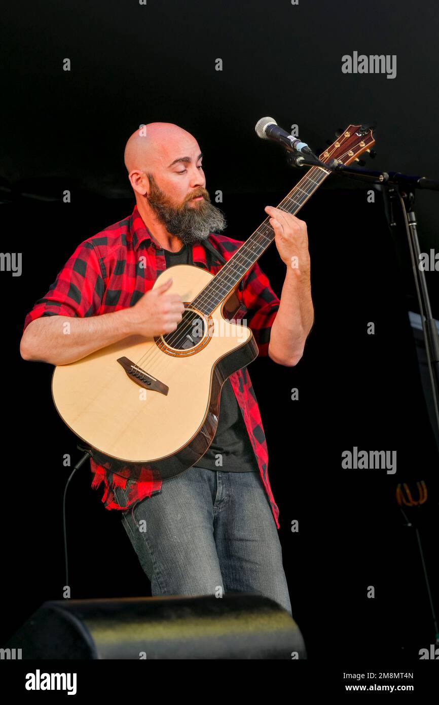 Kyle Pullan, fingerstyle acoustic guitar, Canmore Folk Music Festival, Canmore, Alberta, Canada Stock Photo