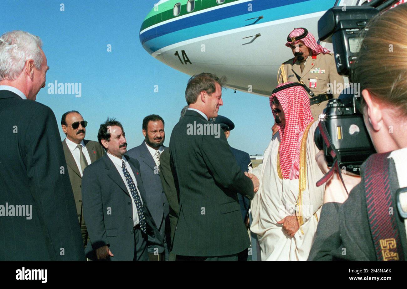 Vice President Al Gore greets the Crown Prince His Royal Highness