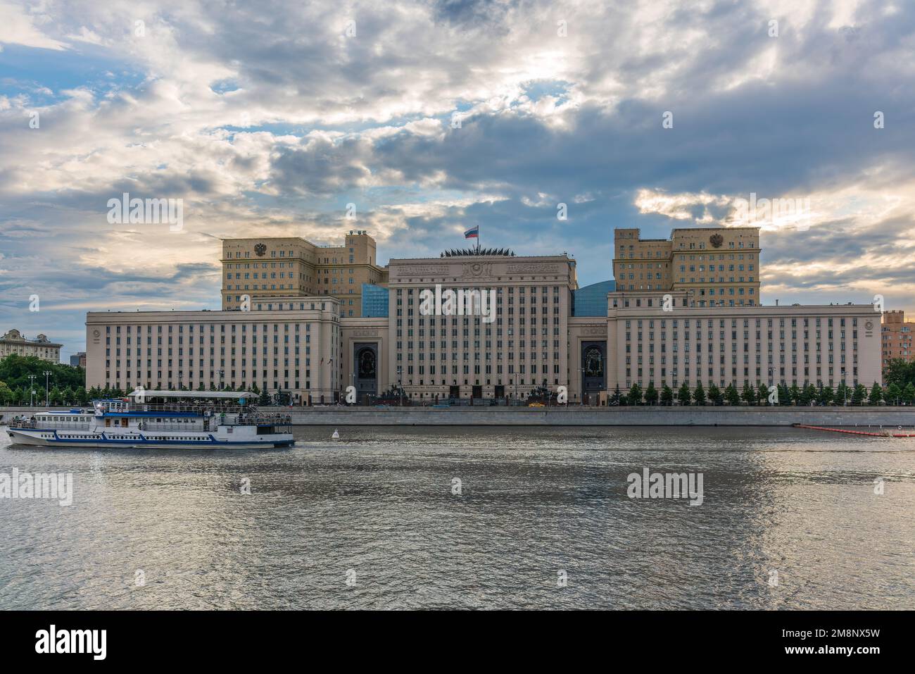 View of the Ministry of Defence of Russian Federation, and Moscow river ...