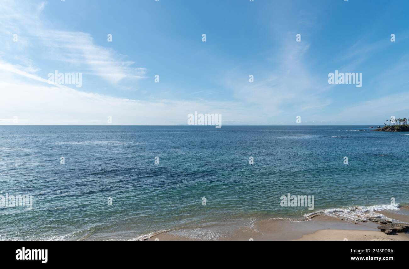 The Crystal Clear water at Shaw's Cove in Laguna Beach, California Stock Photo