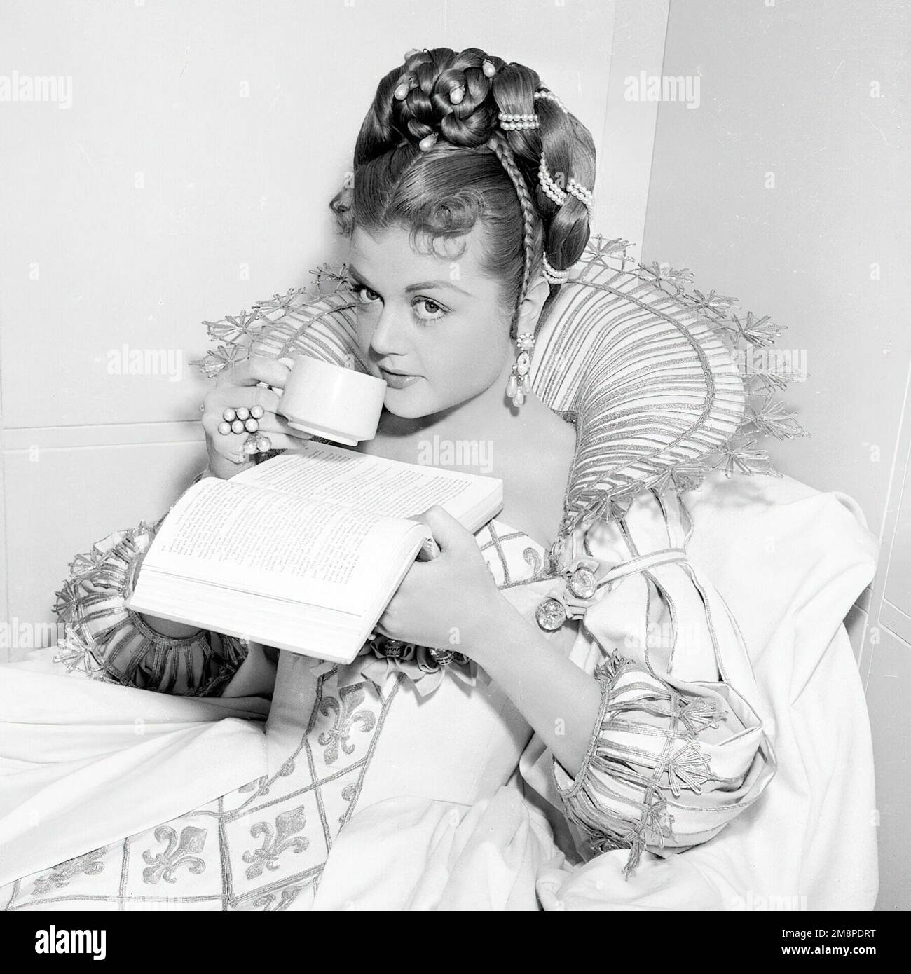 ANGELA LANSBURY in THE THREE MUSKETEERS (1948), directed by