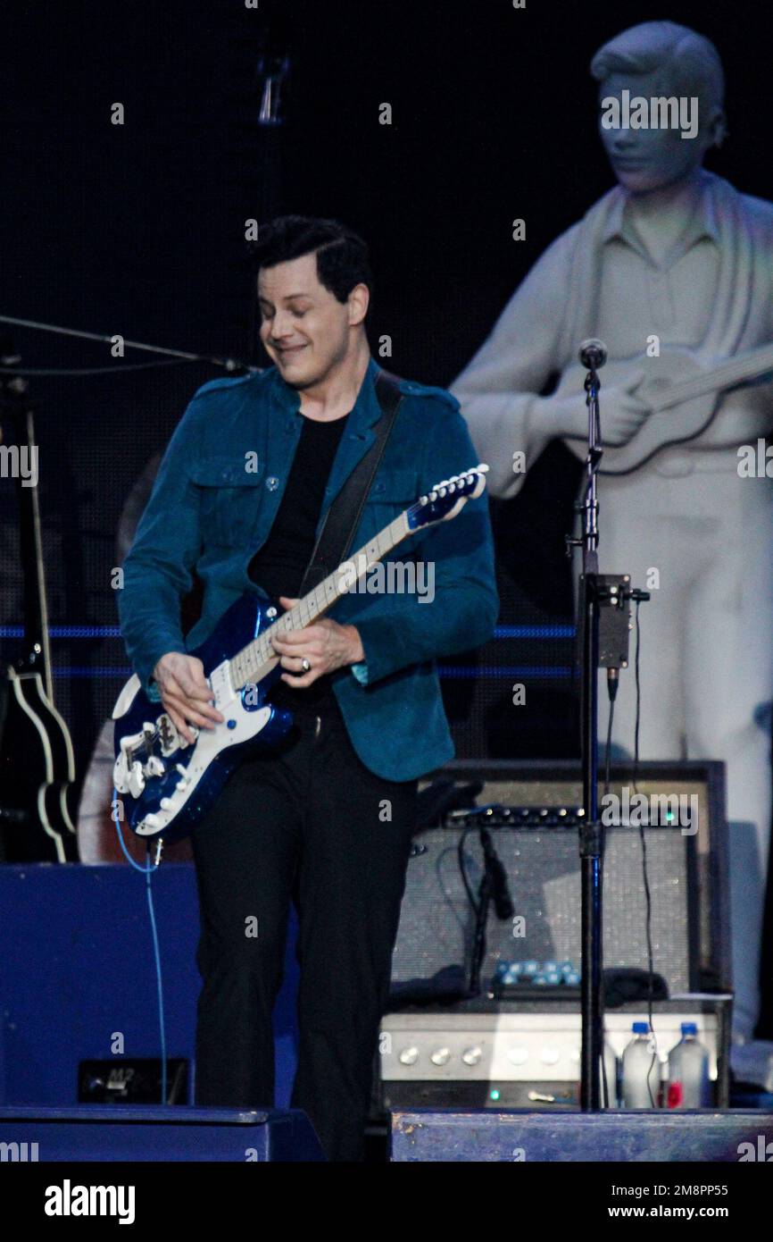 is jack white going on tour in 2023