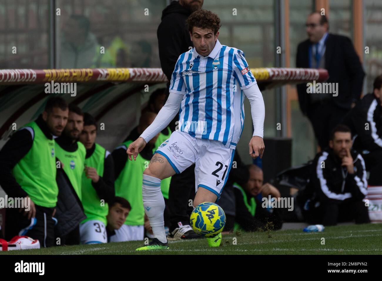 Oreste Granillo stadium, Reggio Calabria, Italy, January 14, 2023, Raffaele  Celia Spal shot during Reggina 1914 vs SPAL - Italian soccer Serie B match  Credit: Live Media Publishing Group/Alamy Live News Stock Photo - Alamy, image size:1300x956