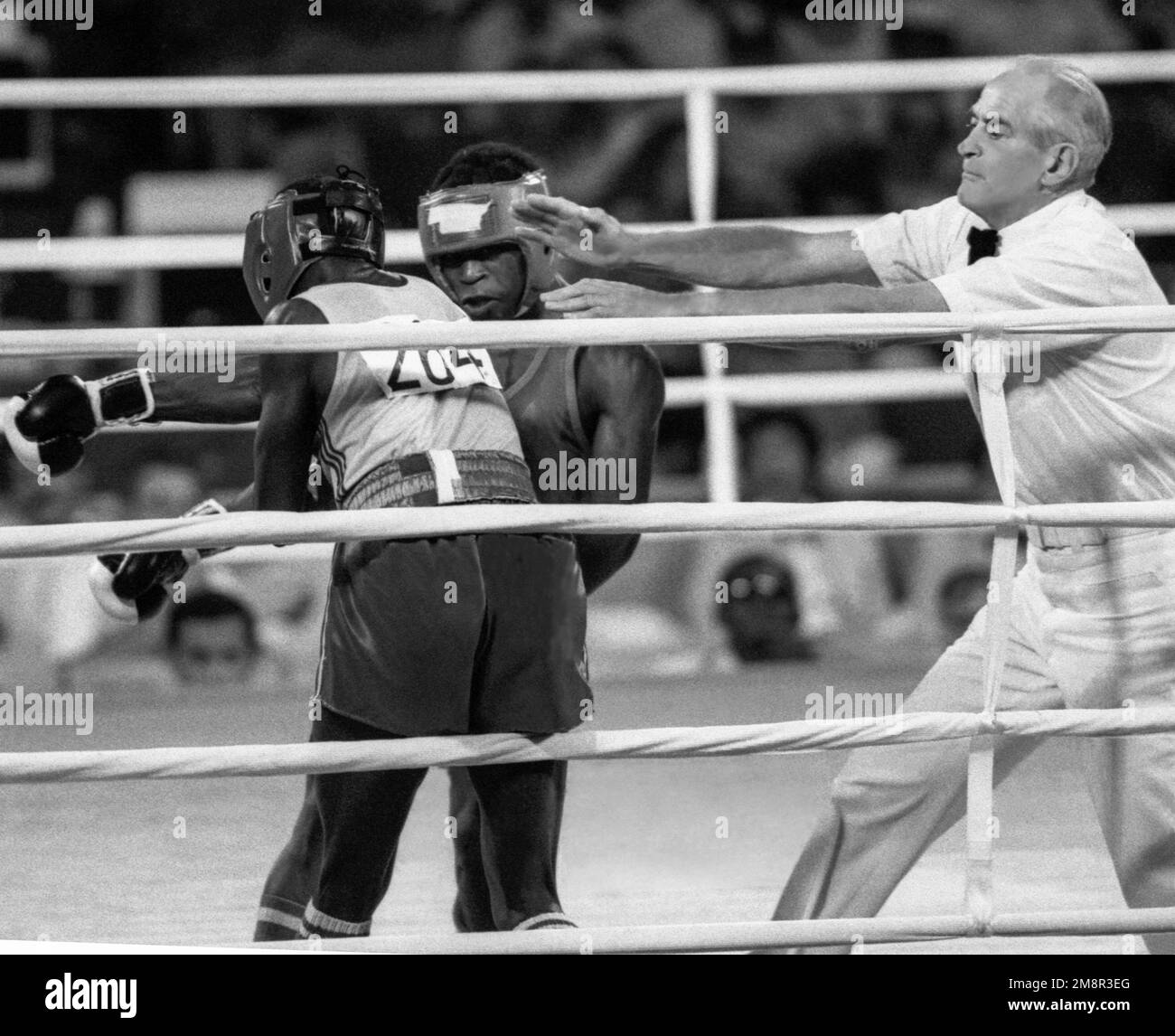 OLYMPIC SUMMER GAMES IN LOS ANGELES 1984 BOXING Shadrach Odhiambo 